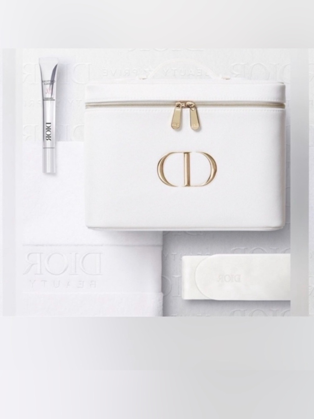 Dior beige Cosmetic Pouch with Gold CD authentic from Dior Beauty